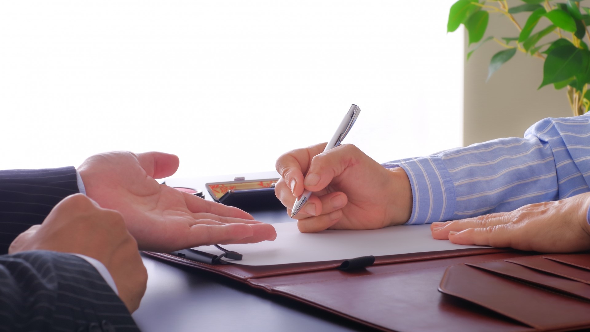 墓じまい手続きの流れとは？